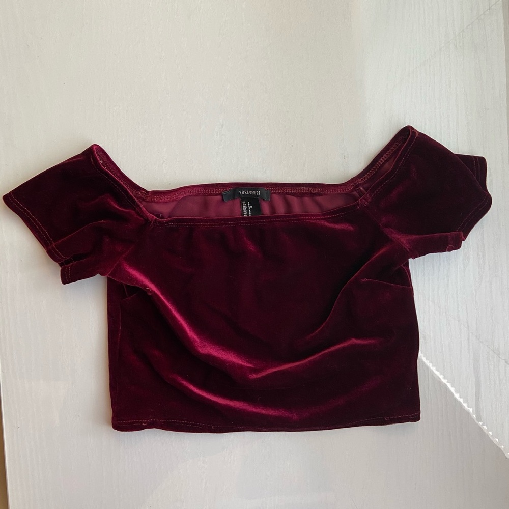 Forever 21 Velvet Crop top size Small